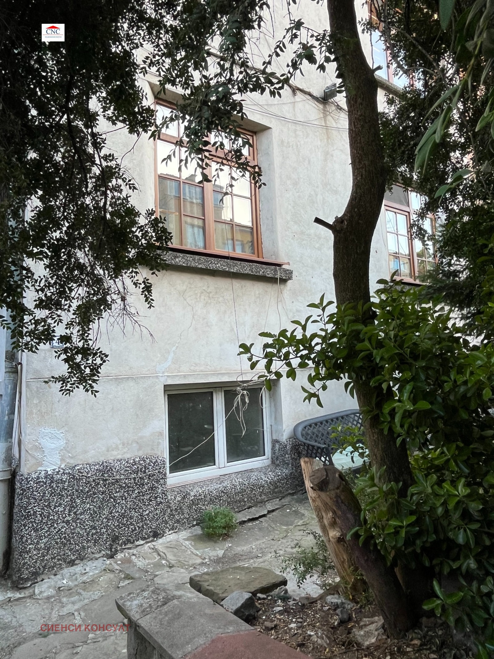 Продава КЪЩА, гр. София, Яворов, снимка 2 - Къщи - 56222637