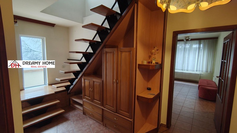 Zu verkaufen  Maisonette Stara Zagora , Zentar , 154 qm | 22071643 - Bild [2]