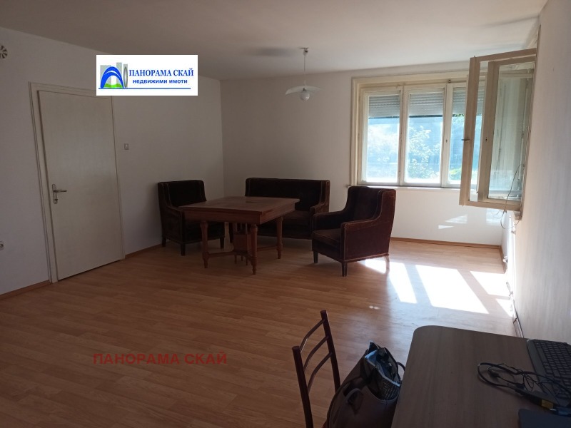 Till salu  Hus Golv Pleven , Idealen centar , 106 kvm | 69344497 - bild [13]