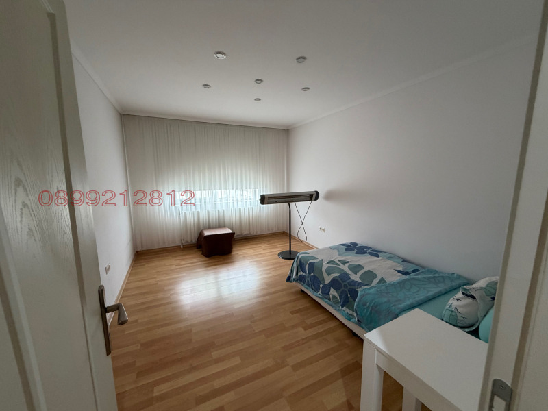 Продава ЕТАЖ ОТ КЪЩА, гр. Айтос, област Бургас, снимка 11 - Етаж от къща - 52783709