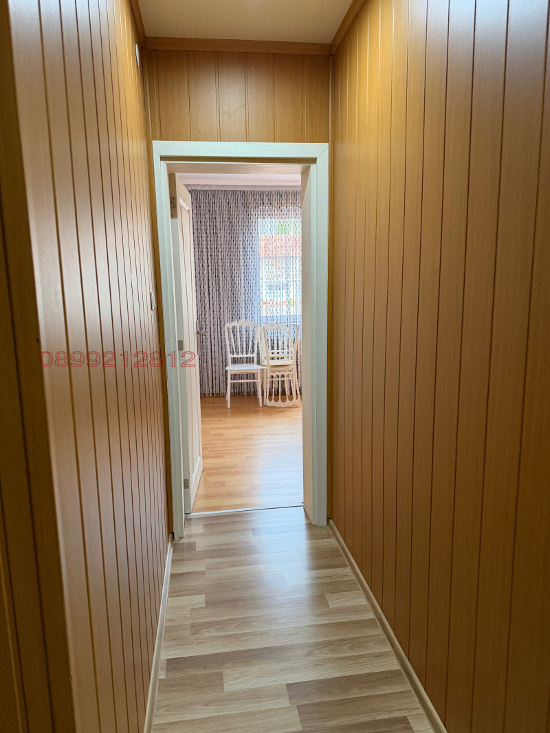 Продава ЕТАЖ ОТ КЪЩА, гр. Айтос, област Бургас, снимка 14 - Етаж от къща - 52783709