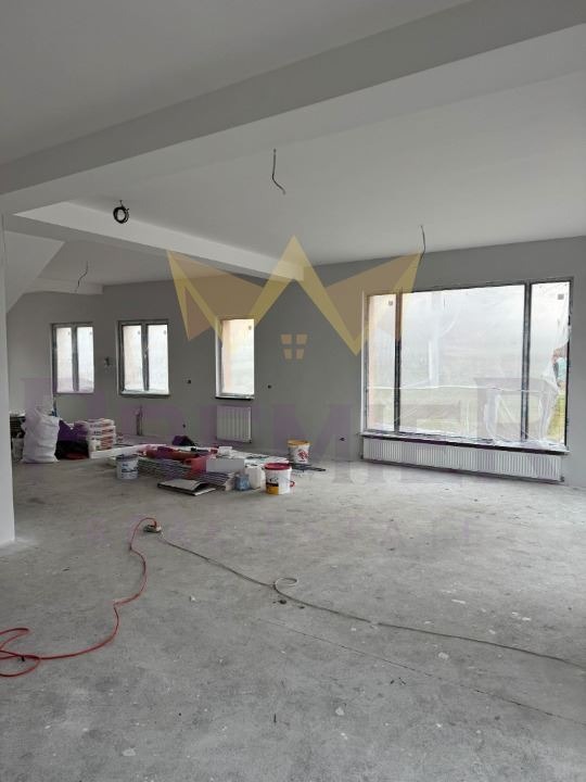 Продава КЪЩА, гр. София, с. Негован, снимка 2 - Къщи - 53230038