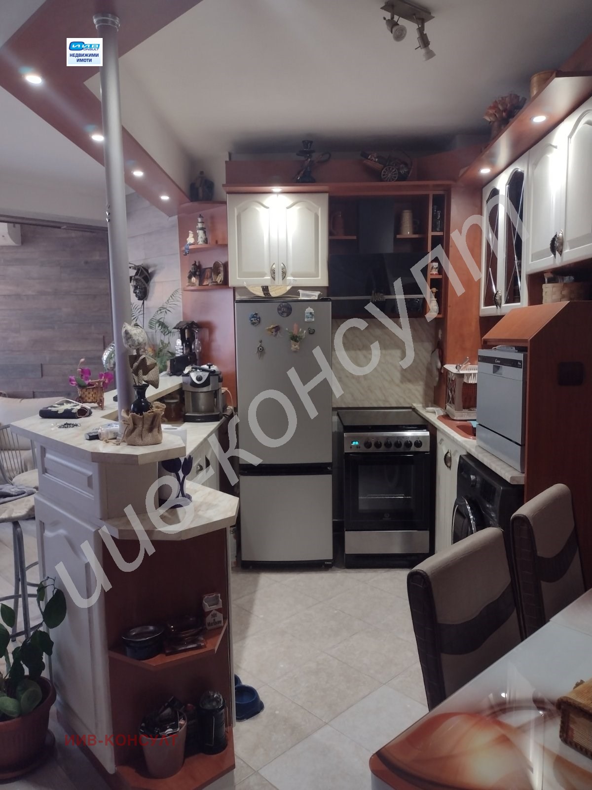 Продава 3-СТАЕН, гр. Велико Търново, Картала, снимка 6 - Апартаменти - 53980909