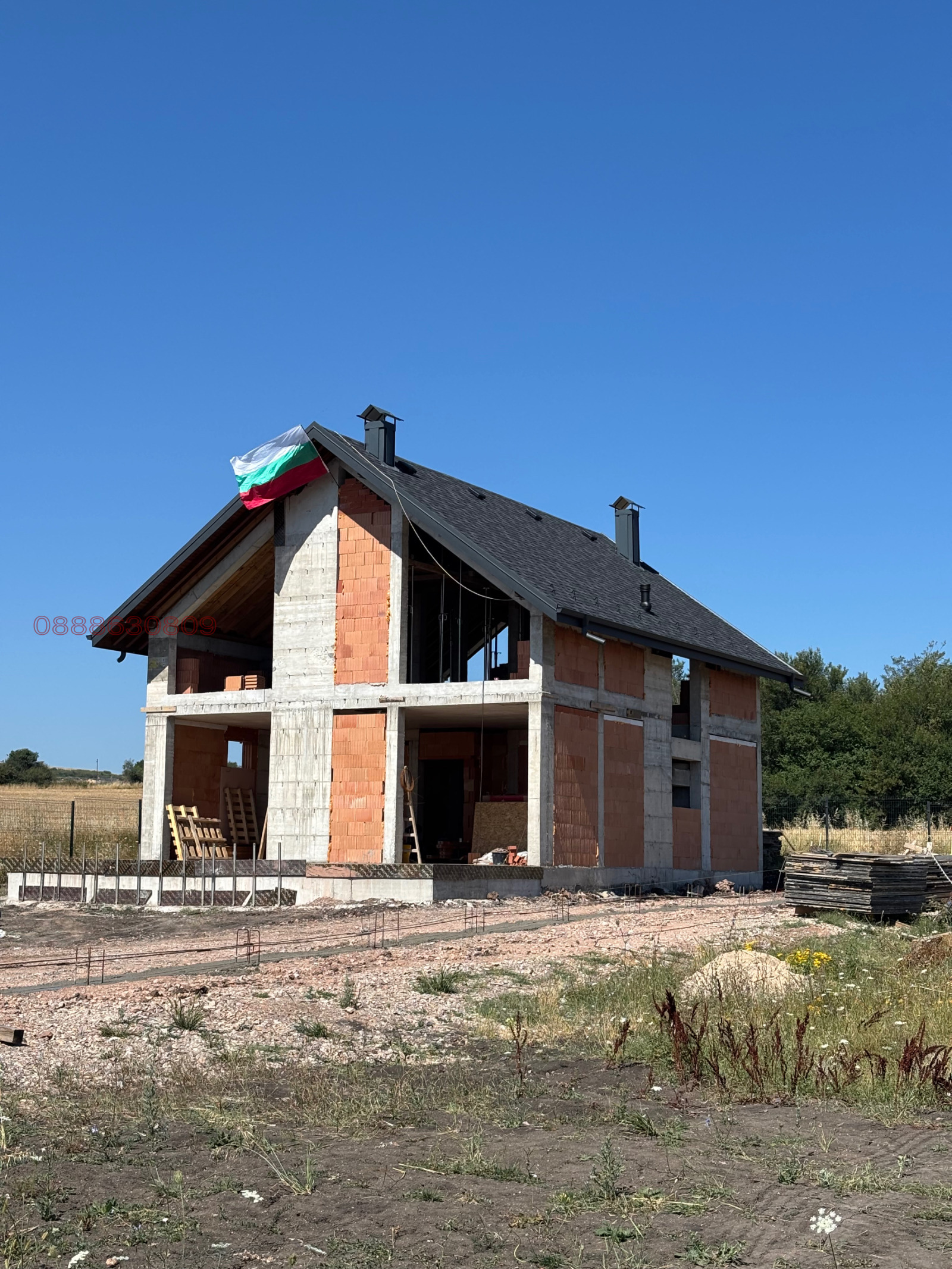 Продава КЪЩА, с. Хераково, област София област