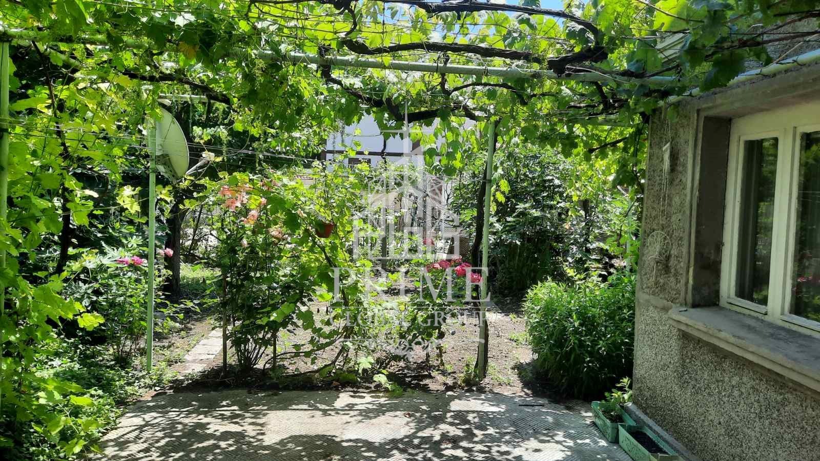 Продава КЪЩА, гр. Провадия, област Варна, снимка 9 - Къщи - 55043765