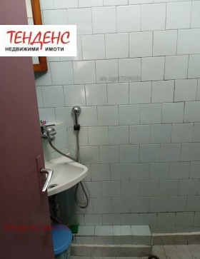 1 chambre Tsentar, Kardjali 3