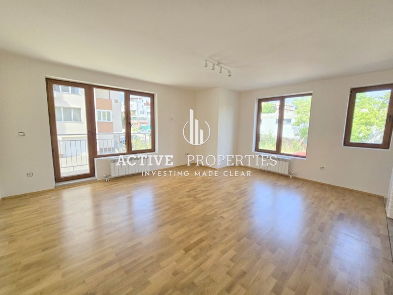 À vendre  1 chambre Sofia , Manastirski livadi , 84 m² | 93438308