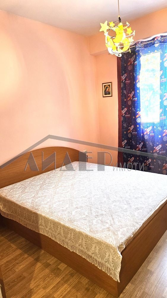 Продава  2-стаен град Пловдив , Въстанически , 58 кв.м | 67362369 - изображение [8]