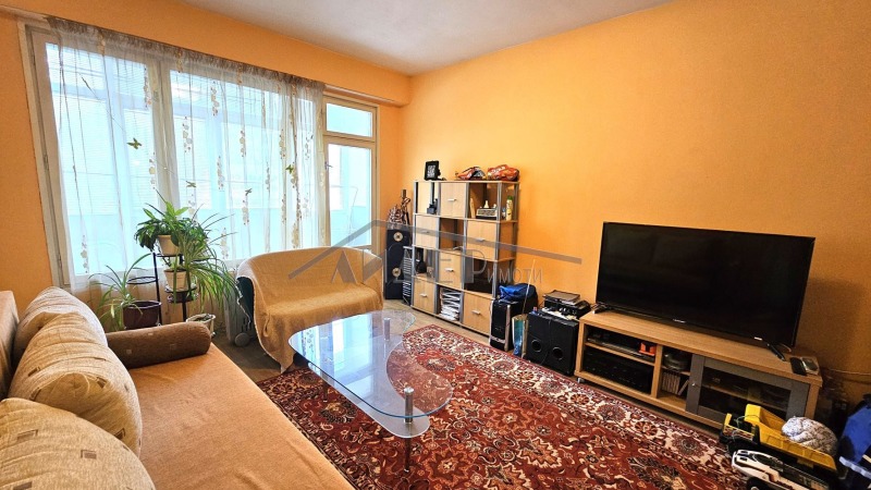 Продава  2-стаен град Пловдив , Въстанически , 58 кв.м | 67362369 - изображение [5]