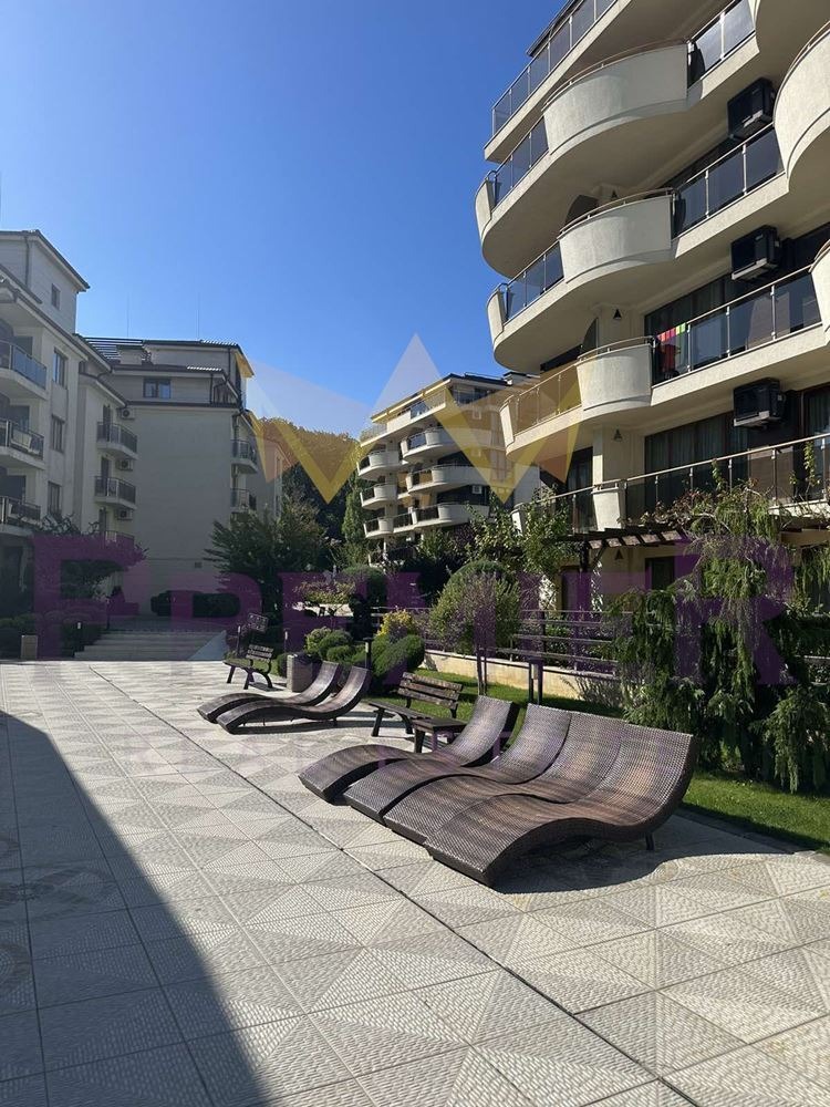 Продава  2-стаен област Варна , с. Шкорпиловци , 103 кв.м | 54915015 - изображение [2]