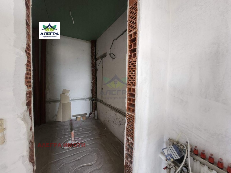 Продава  3-стаен град Пазарджик , Руски , 77 кв.м | 77434748 - изображение [9]