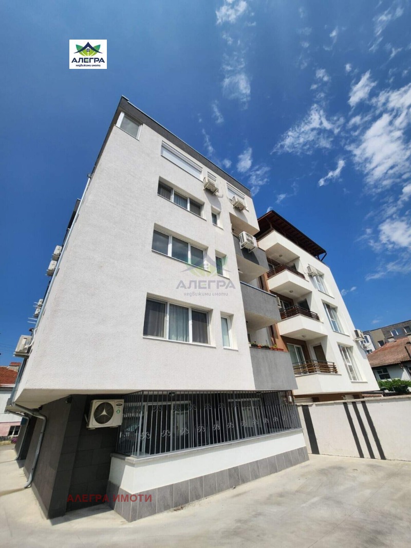 Продава  3-стаен, град Пазарджик, Руски • 89 000 € • ID 10425016 — holmes.bg - [1] 