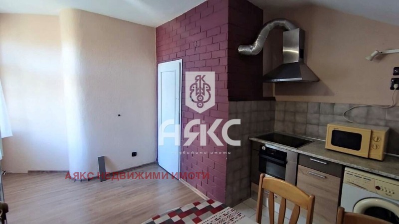 Продается  2 спальни София , Изгрев , 70 кв.м | 81554071 - изображение [5]