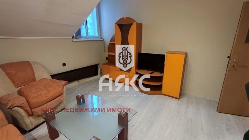 Продается  2 спальни София , Изгрев , 70 кв.м | 81554071 - изображение [2]