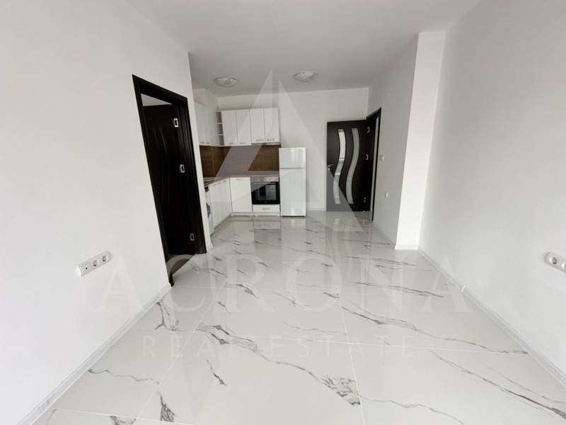 Продава 3-СТАЕН, гр. Пловдив, Кючук Париж