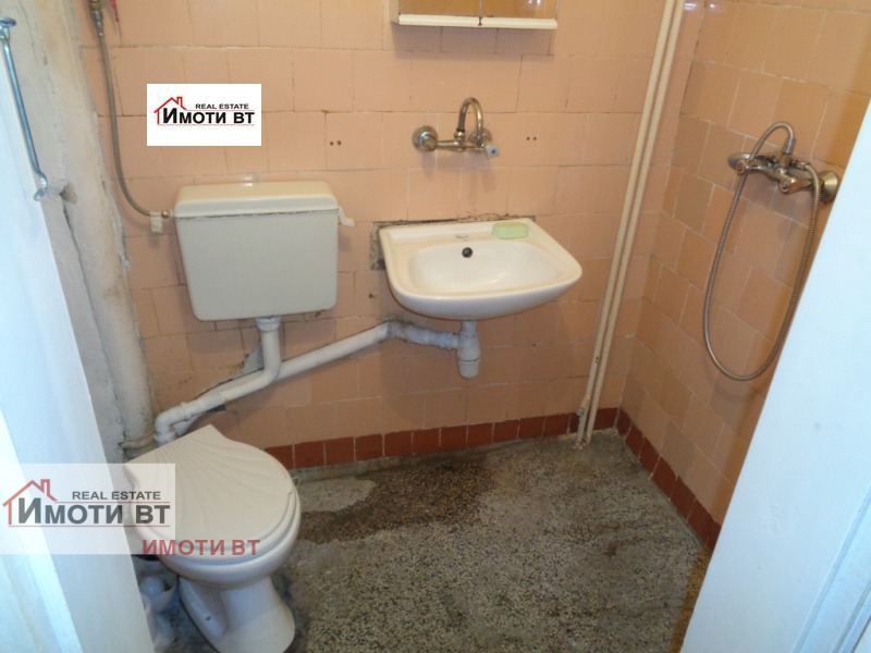 Продава 3-СТАЕН, гр. Велико Търново, Колю Фичето, снимка 8 - Апартаменти - 53085844