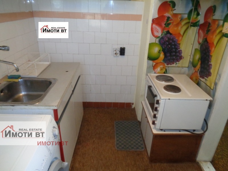 Продава 3-СТАЕН, гр. Велико Търново, Колю Фичето, снимка 3 - Апартаменти - 53085844