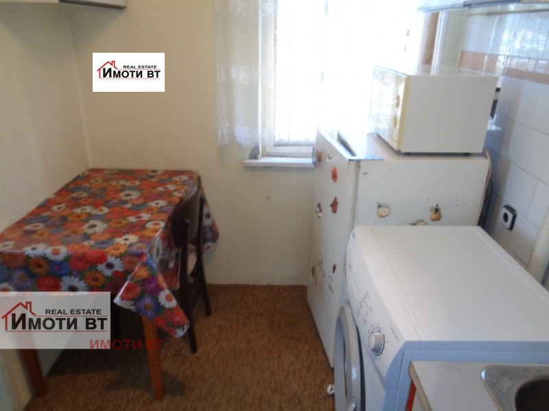 Продава 3-СТАЕН, гр. Велико Търново, Колю Фичето, снимка 4 - Апартаменти - 53085844