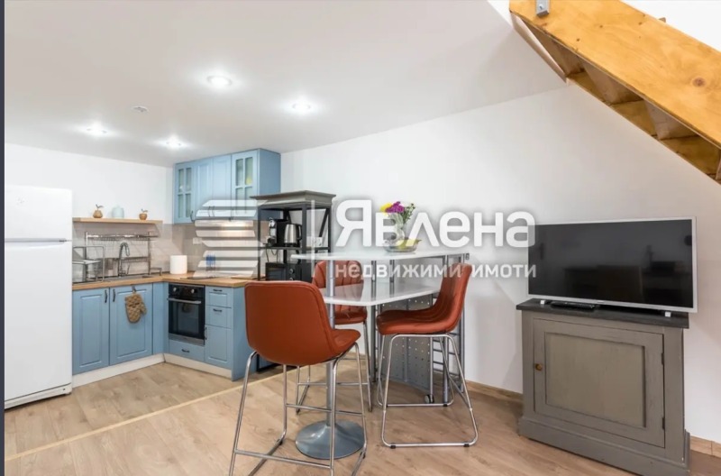 Till salu  Hus Golv Varna , Gracka mahala , 130 kvm | 84947527 - bild [7]