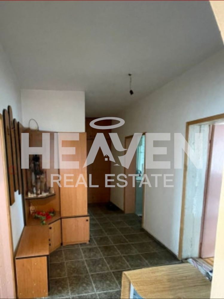 Продава  Етаж от къща град Пловдив , Прослав , 169 кв.м | 12326699