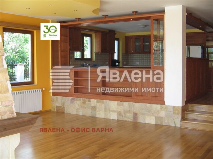 Продава КЪЩА, гр. Варна, м-т Евксиноград, снимка 4 - Къщи - 47135193