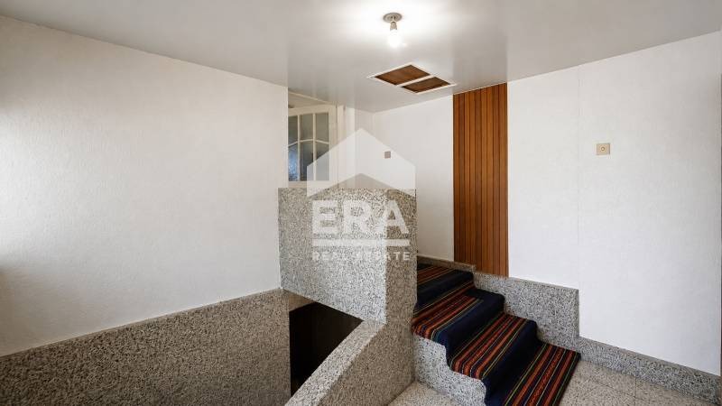 Продава КЪЩА, с. Бистра, област Търговище, снимка 12 - Къщи - 54772552
