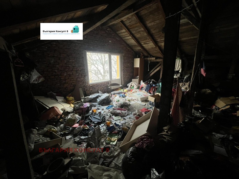 Продава КЪЩА, гр. София, Изток, снимка 5 - Къщи - 53522825