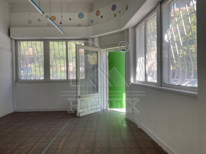 Eladó  Üzlet Plovdiv , Centar , 40 négyzetméter | 91376408 - kép [3]