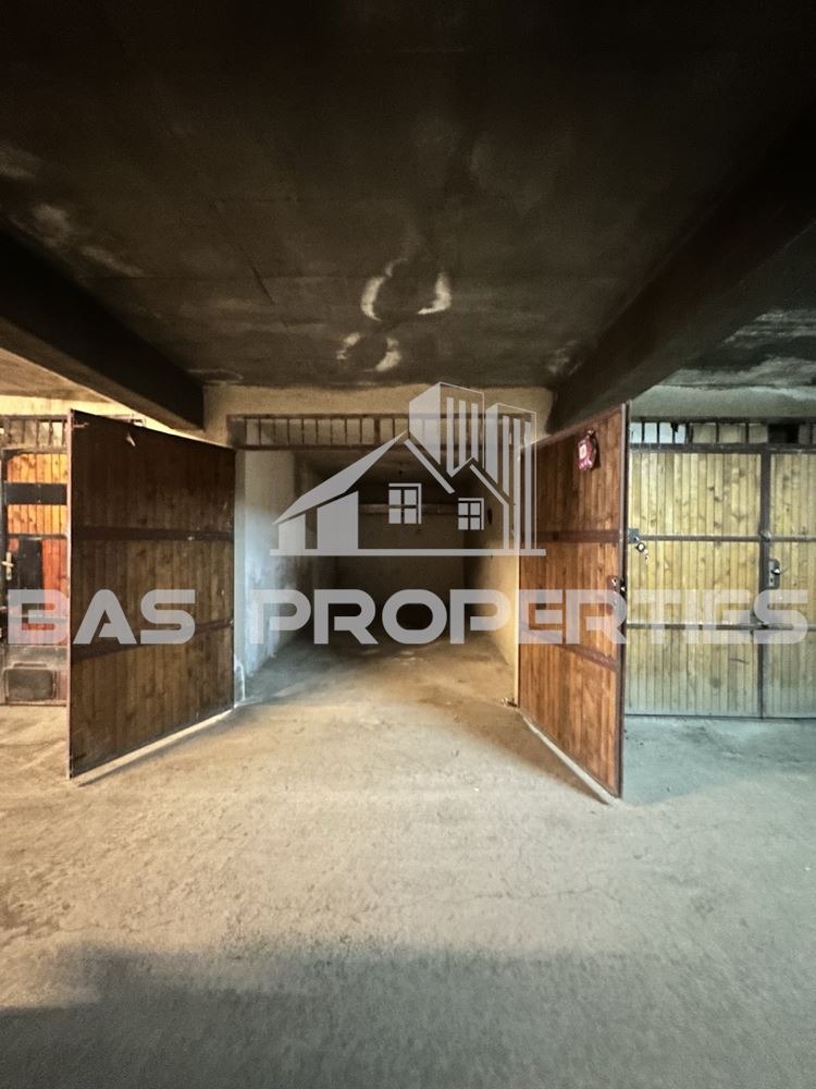 Продава ГАРАЖ, ПАРКОМЯСТО, гр. София, Люлин 1