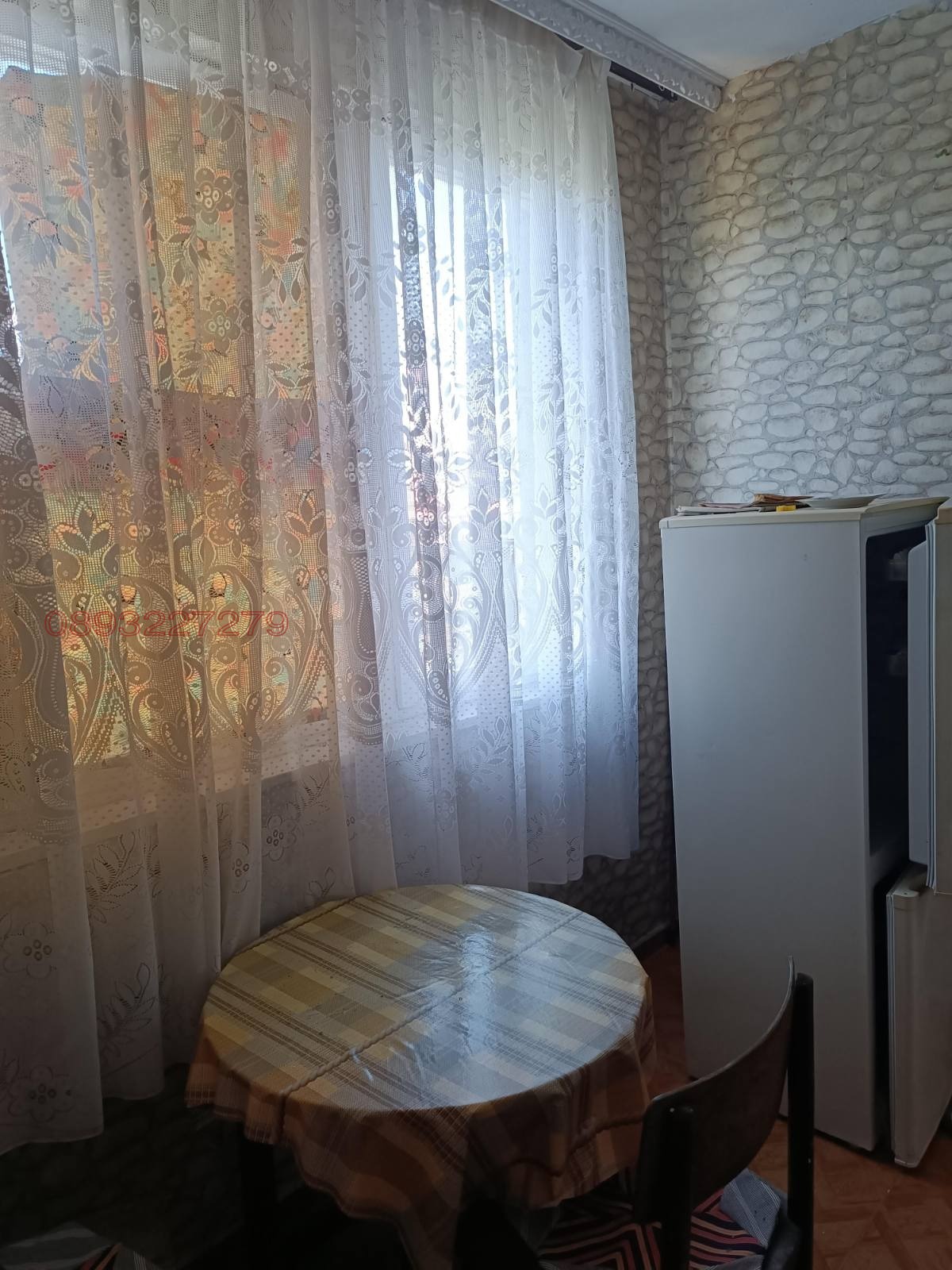 Продава 1-СТАЕН, гр. Търговище, Вароша, снимка 5 - Апартаменти - 55792109