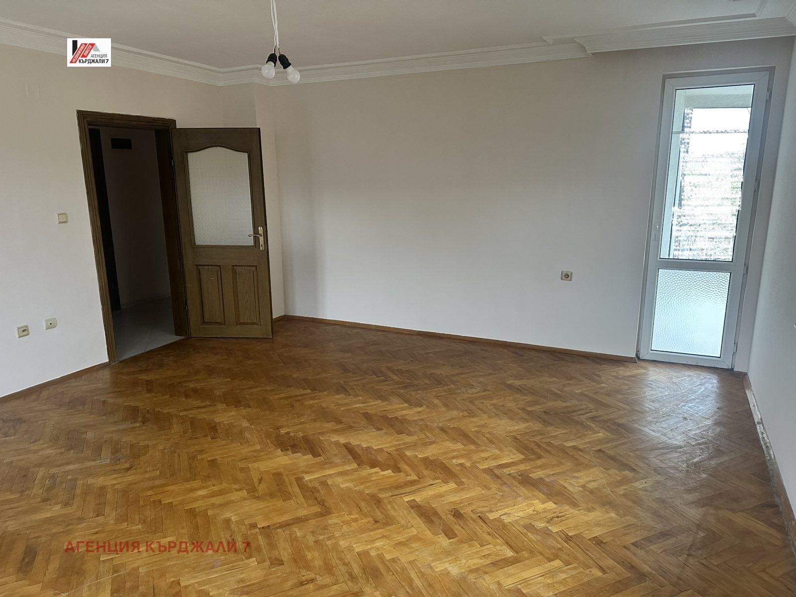 Продава МНОГОСТАЕН, гр. Кърджали, Център, снимка 3 - Апартаменти - 55587877