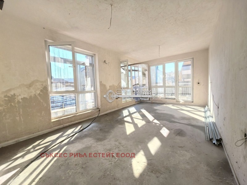 Продава 1-СТАЕН в град Варна, Погреби - 47 кв.м / 84 900 € » 166 049.97 лв., СЪКСЕС РИЪЛ ЕСТЕЙТ ЕООД