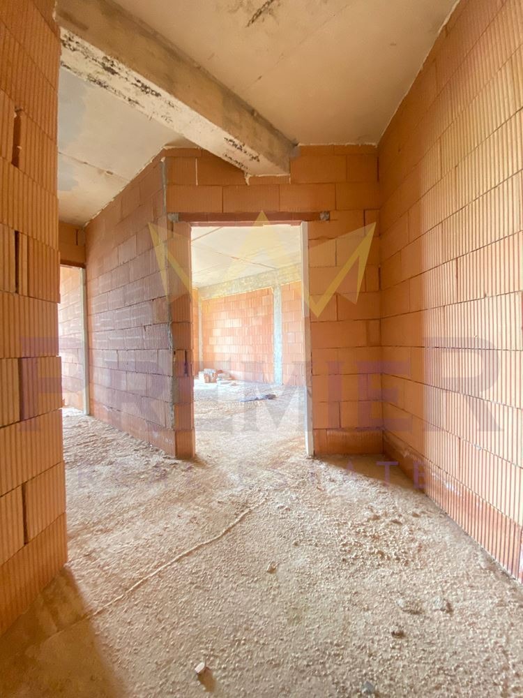 Продава  2-стаен град Варна , Бриз , 92 кв.м | 44433543 - изображение [5]