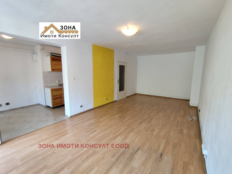 Till salu  1 sovrum Sofia , Centar , 80 kvm | 68684303