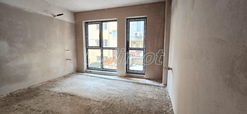 Продава 3-СТАЕН, гр. Варна, Окръжна болница-Генерали, снимка 4 - Апартаменти - 50713992