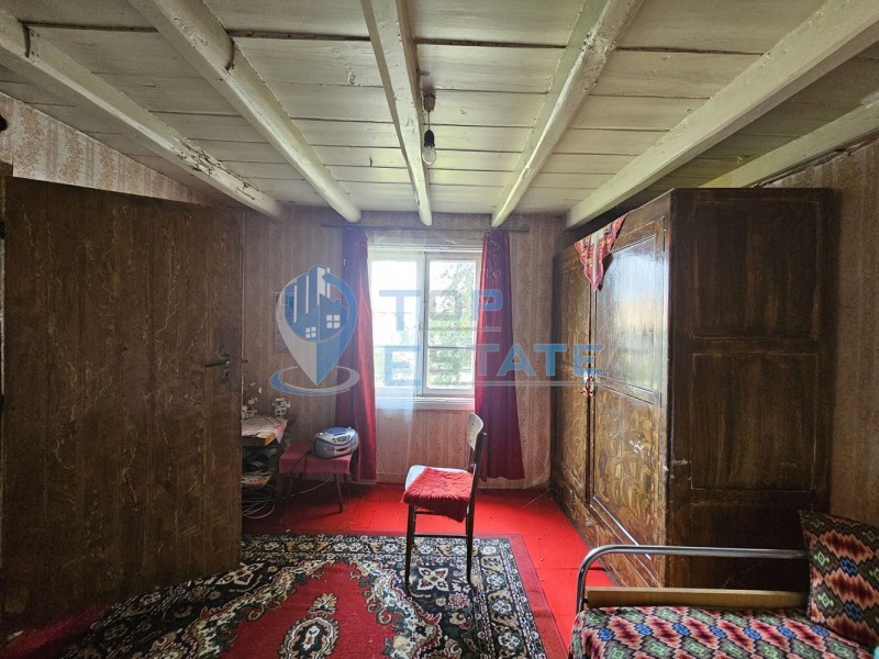 Продава КЪЩА, с. Долна Липница, област Велико Търново, снимка 9 - Къщи - 46455964