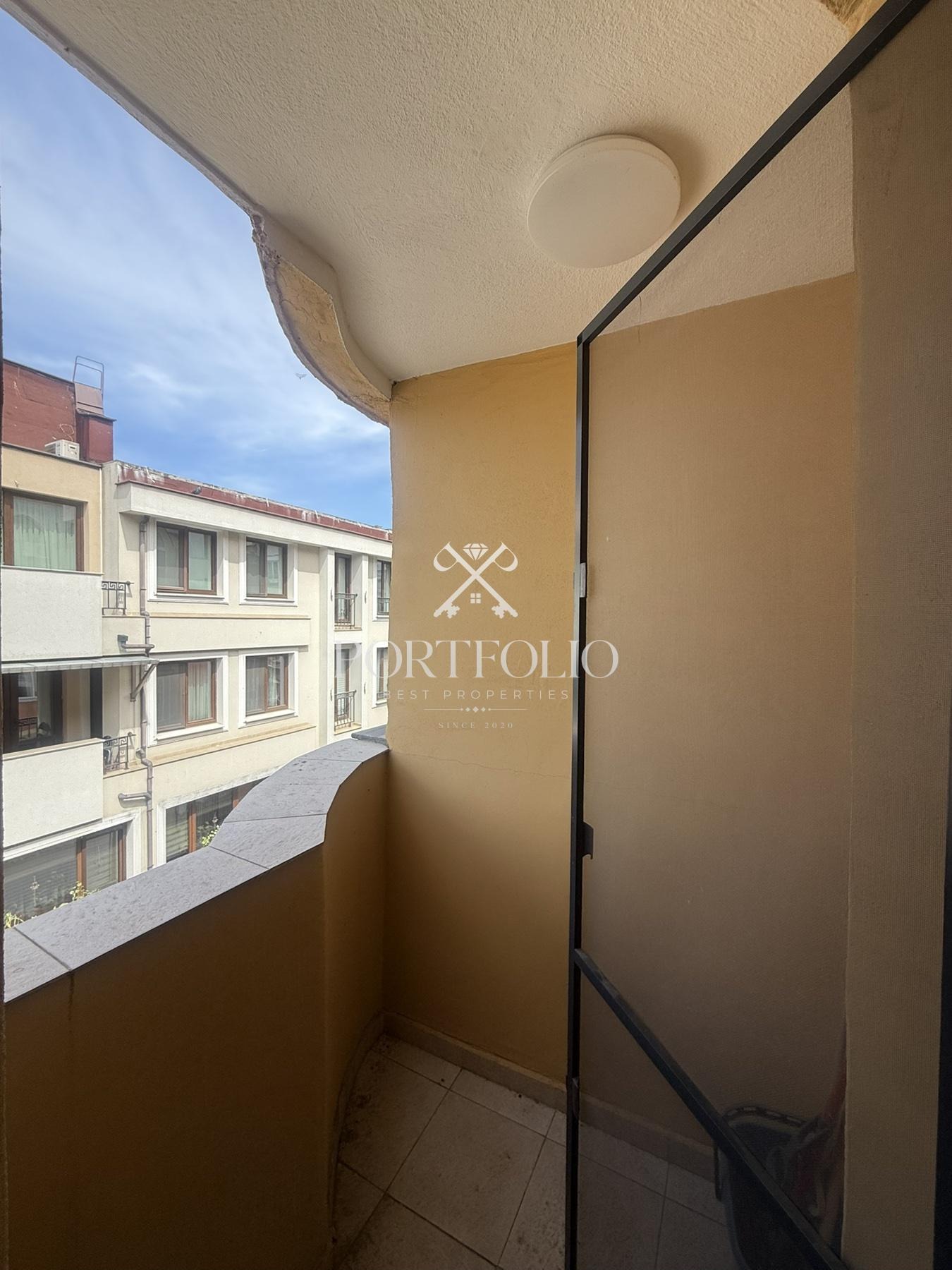 Продава 2-СТАЕН, гр. Бургас, Център, снимка 6 - Апартаменти - 54421151