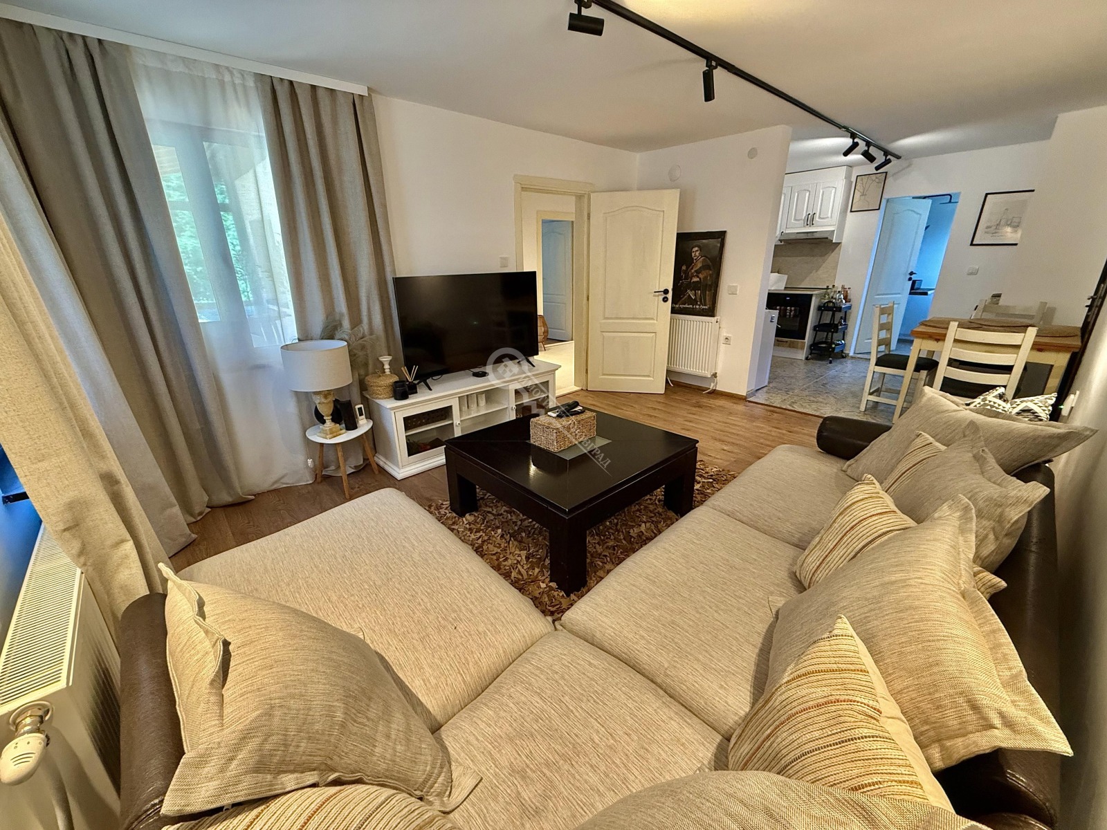 Продава КЪЩА, с. Балканци, област Велико Търново, снимка 5 - Къщи - 54709887