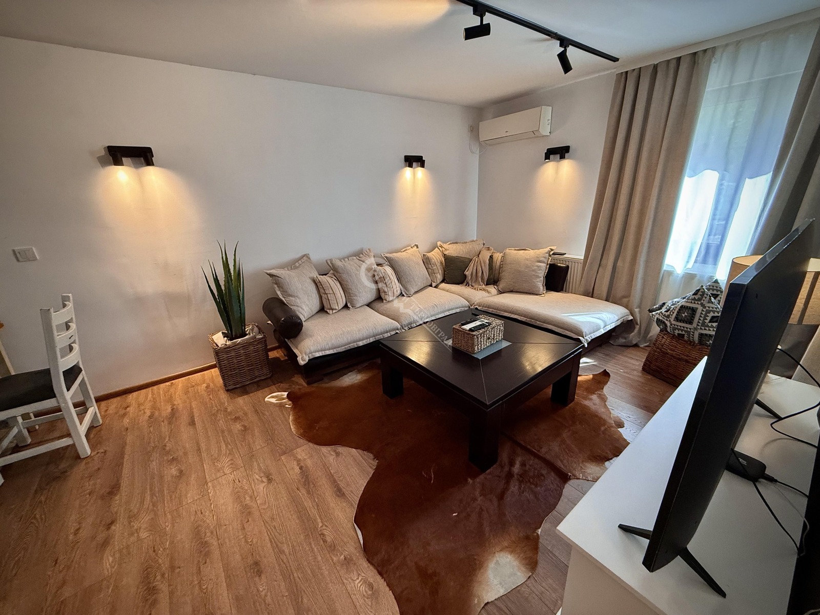 Продава КЪЩА, с. Балканци, област Велико Търново, снимка 5 - Къщи - 54709887