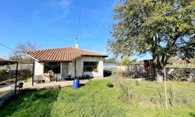 Casa Caritchino, região Dobrich 2