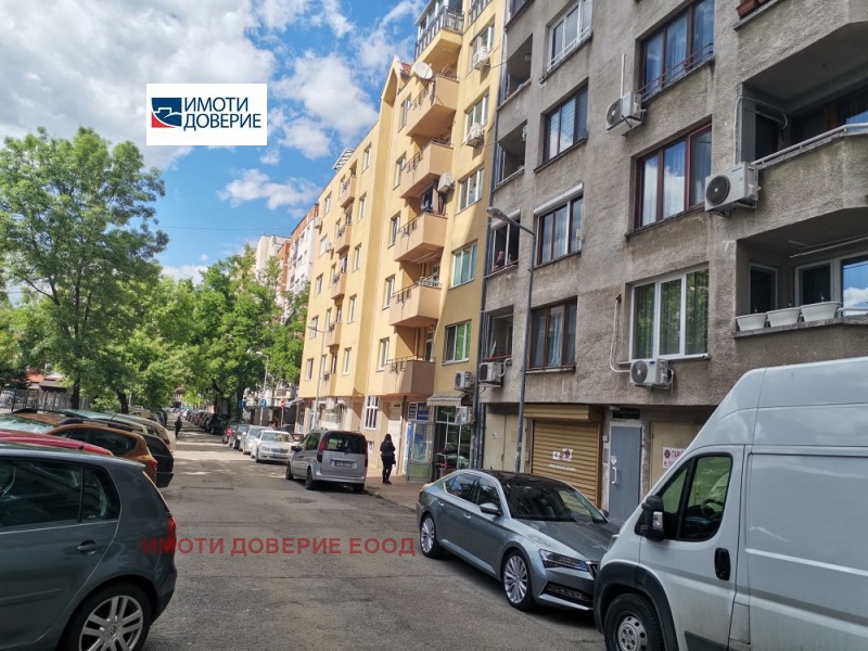 Продава  3-стаен, град София, Разсадника •  197 000 EUR • ID 17361549 — holmes.bg - [1] 