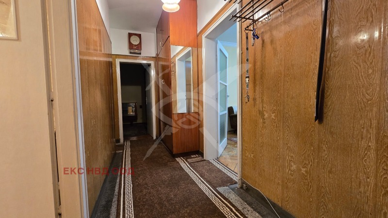 Продава 3-СТАЕН, гр. Пловдив, Кючук Париж, снимка 3 - Апартаменти - 52365101