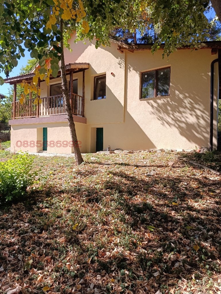 Продава КЪЩА, област София, гр. Божурище • 189900 € / 371412.12 лв. • 47518356 1