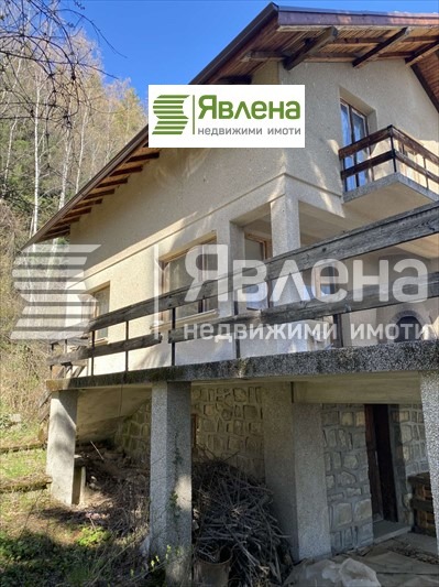 Продава КЪЩА, гр. София, с. Бистрица, снимка 2 - Къщи - 53001621