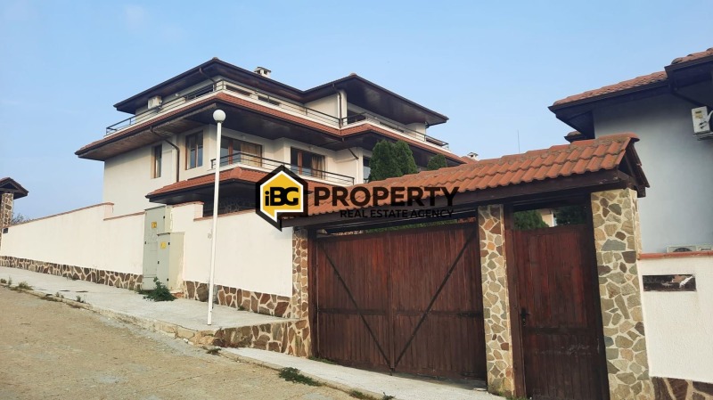 Продава КЪЩА, гр. Бяла, област Варна, снимка 9 - Къщи - 53173096