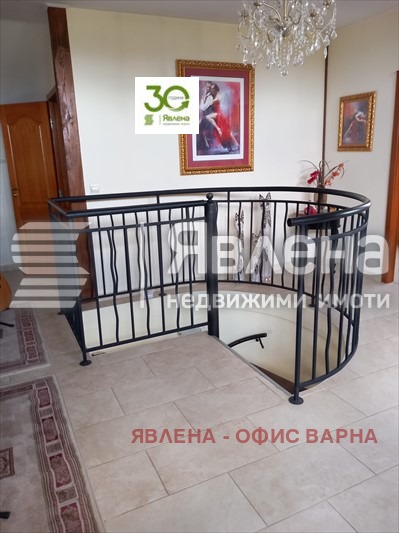 Продава КЪЩА, с. Безводица, област Добрич, снимка 6 - Къщи - 53330757