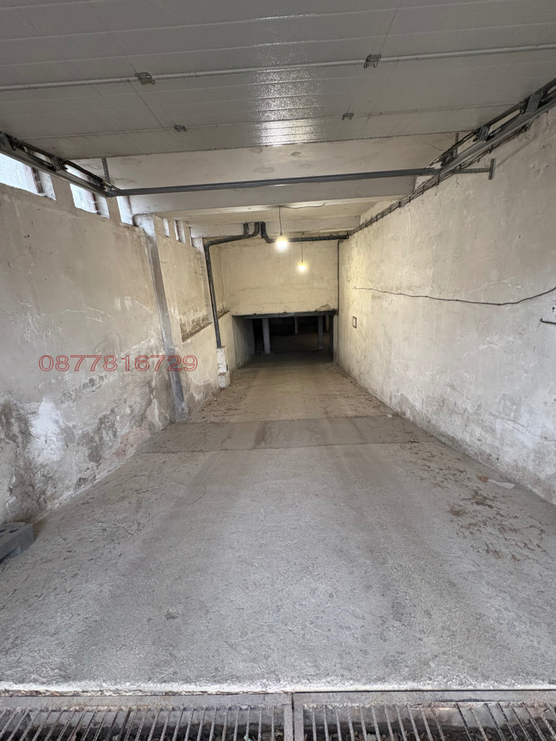 Продава ГАРАЖ, ПАРКОМЯСТО, гр. София, Стрелбище, снимка 2 - Гаражи и паркоместа - 53581464