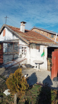 Продава ВИЛА, град Русе, Чародейка - Север • 37500 € / 73343.62 лв. • 74193056 3