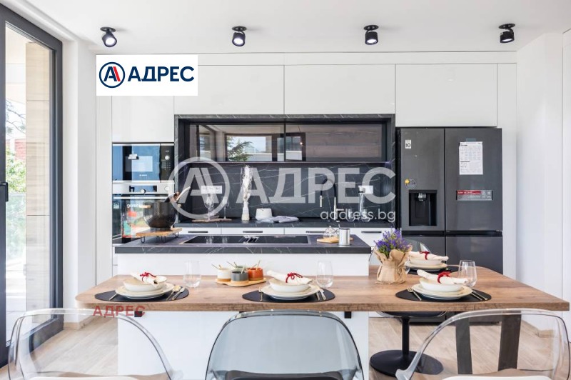 Продава МНОГОСТАЕН, гр. Варна, к.к. Св.Св. Константин и Елена