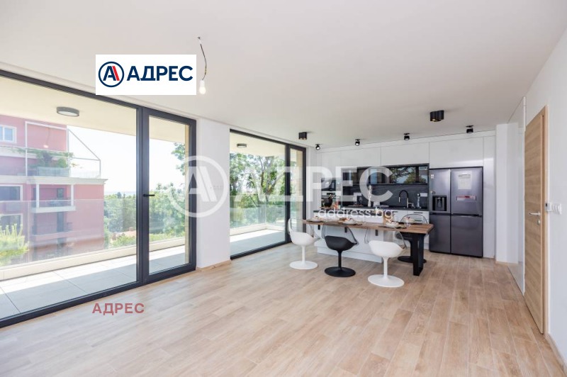 Продава МНОГОСТАЕН, гр. Варна, к.к. Св.Св. Константин и Елена, снимка 2 - Апартаменти - 53280373